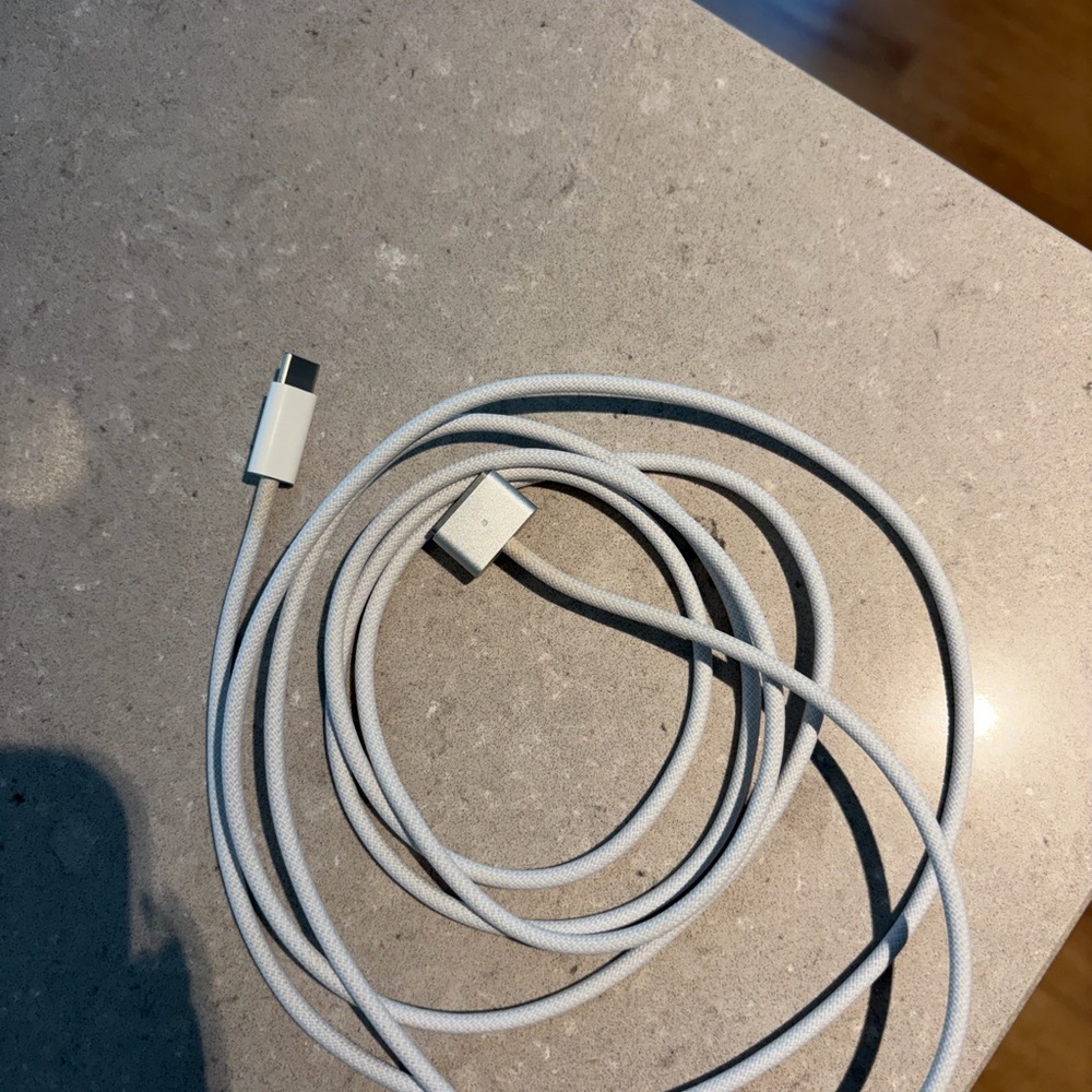 Apple MacBook Air White USB-C to Magsafe 3 Charging Cable